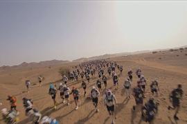 Марафон в пустыне Сахара: 250 км по пескам и жаре