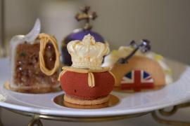 Королевское меню и праздничный декор: как меняется туриндустрия в Лондоне