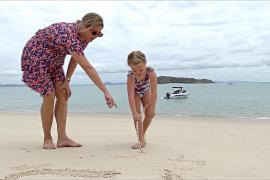 Как австралийская семья живёт и учится на острове с населением в 20 человек