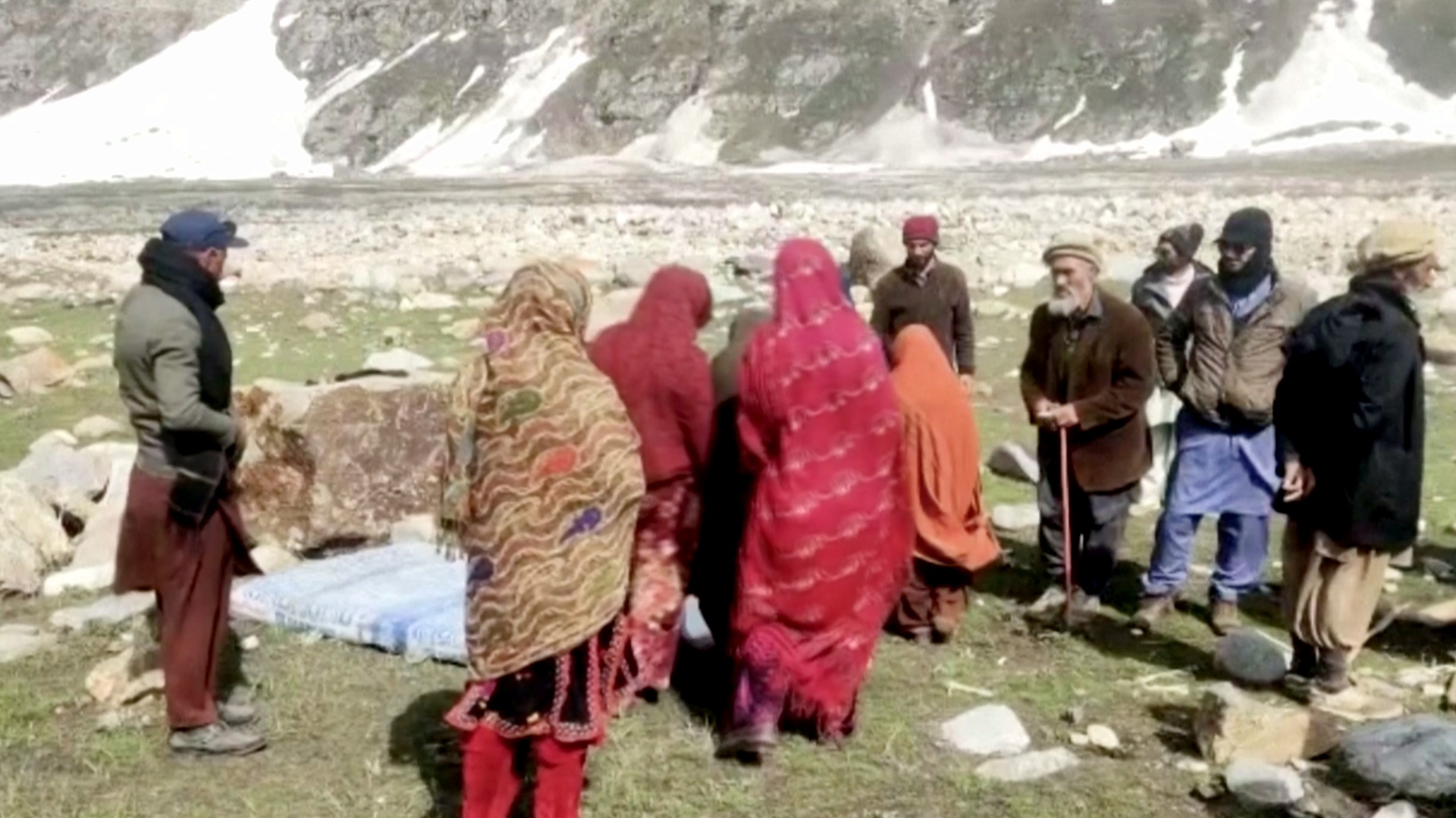 11 погибших: лавина сошла на кочевников в Пакистане