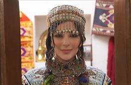 Яркая вышивка и массивные украшения: бренд одежды хранит традиции афганской моды