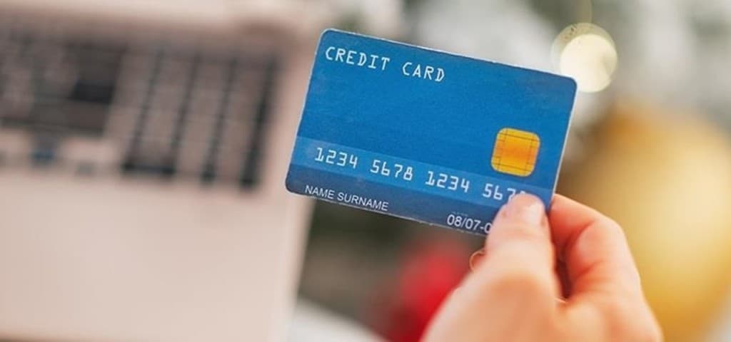 Почему выгодно пользоваться кредитными картами