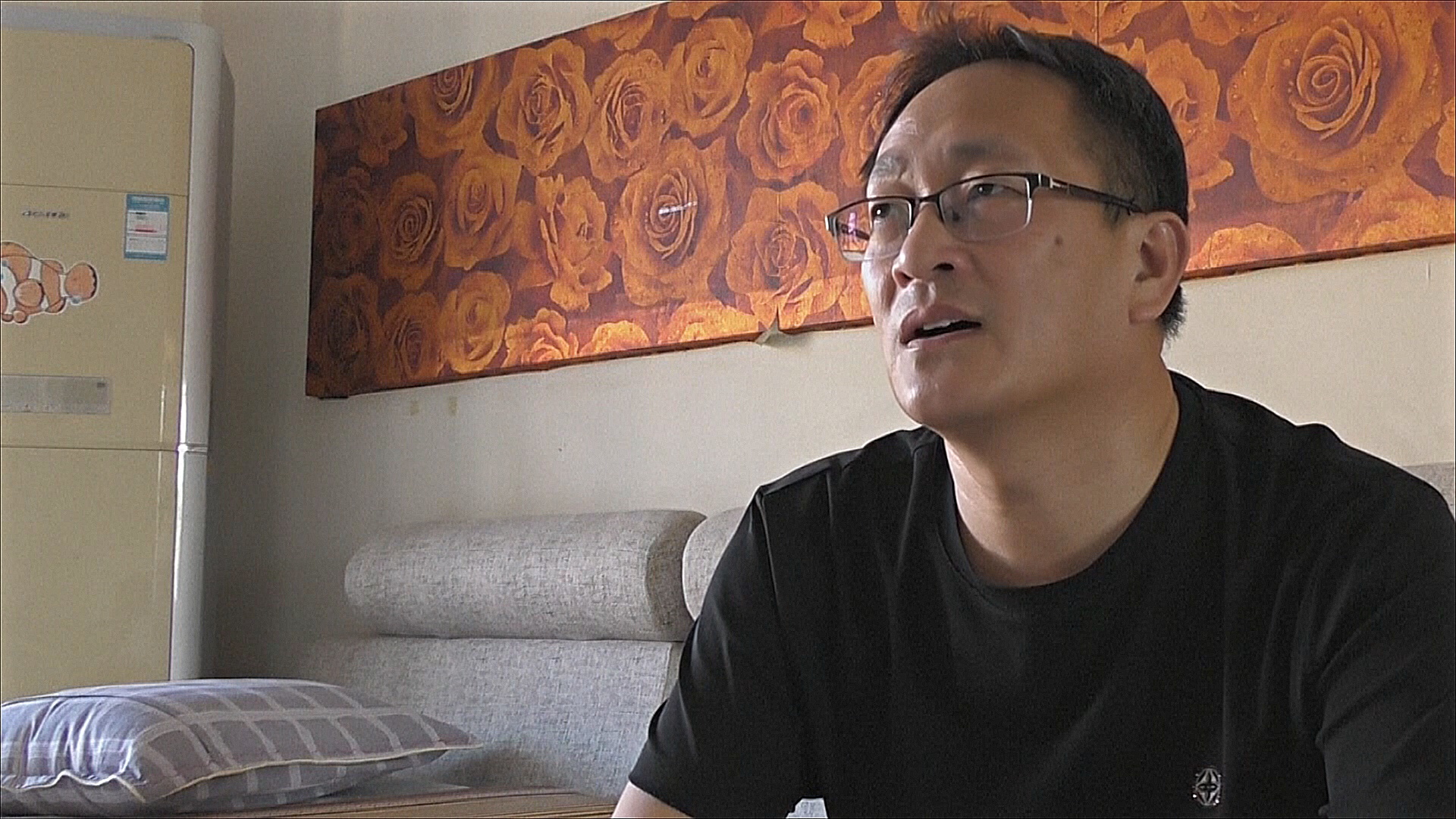 Китайского правозащитника выселяли из дома 13 раз за два месяца