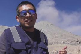 Перуанские учёные пришли к вулкану Убинас и наблюдают за извержением