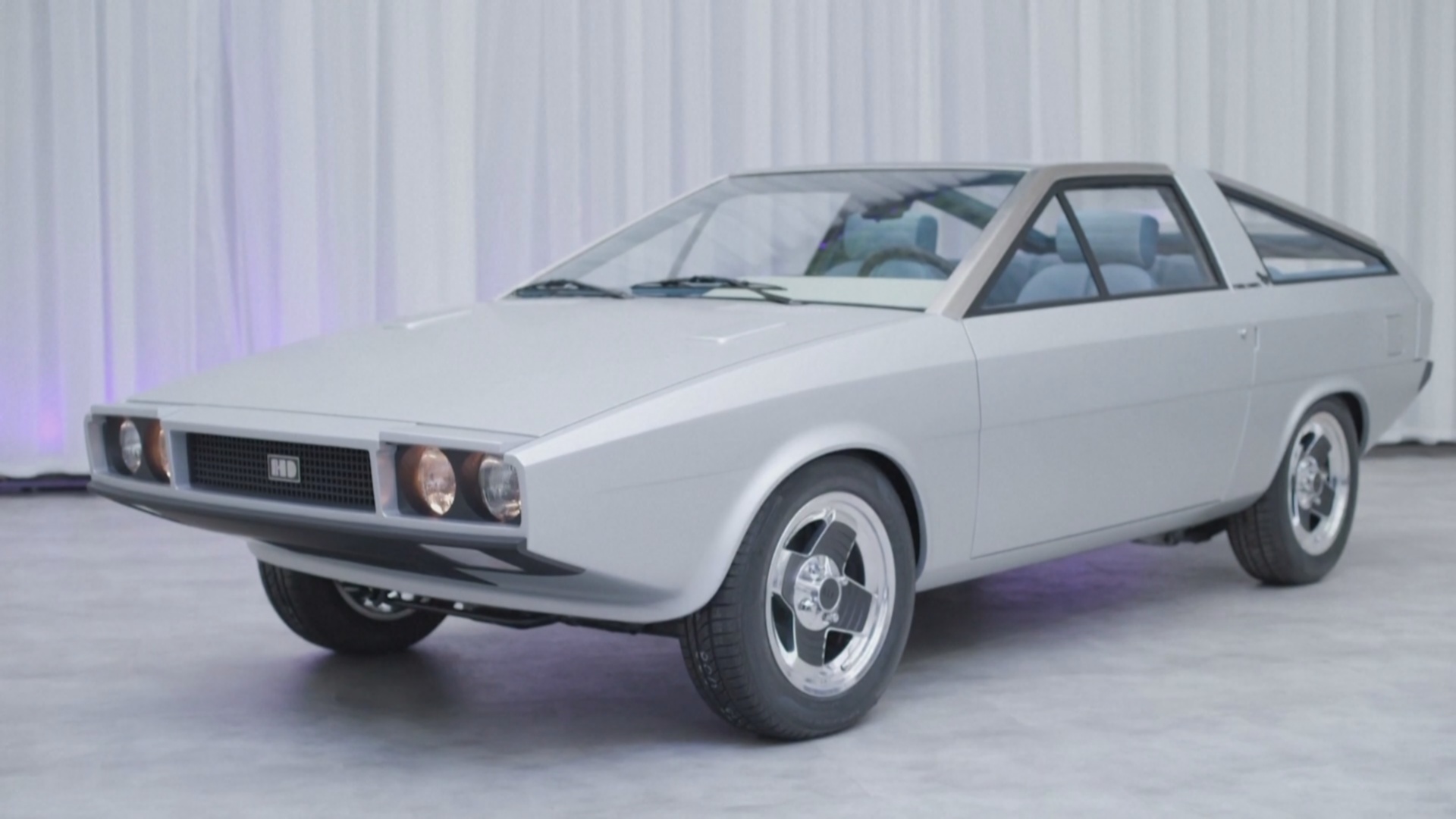 Легендарный дизайнер Джорджетто Джуджаро воссоздал забытый на 50 лет концепт-кар Pony Coupe