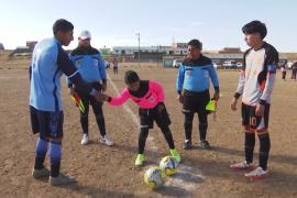 10-летний боливиец судит футбольные матчи