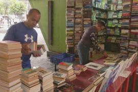 В Венесуэле книжные магазины разоряются из-за экономического кризиса