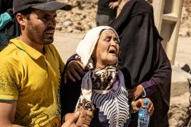Жители Марокко спят на улицах после землетрясения, жертв уже больше 2800