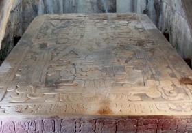 Мексиканские археологи очистят надгробие правителя майя Пакаля Великого