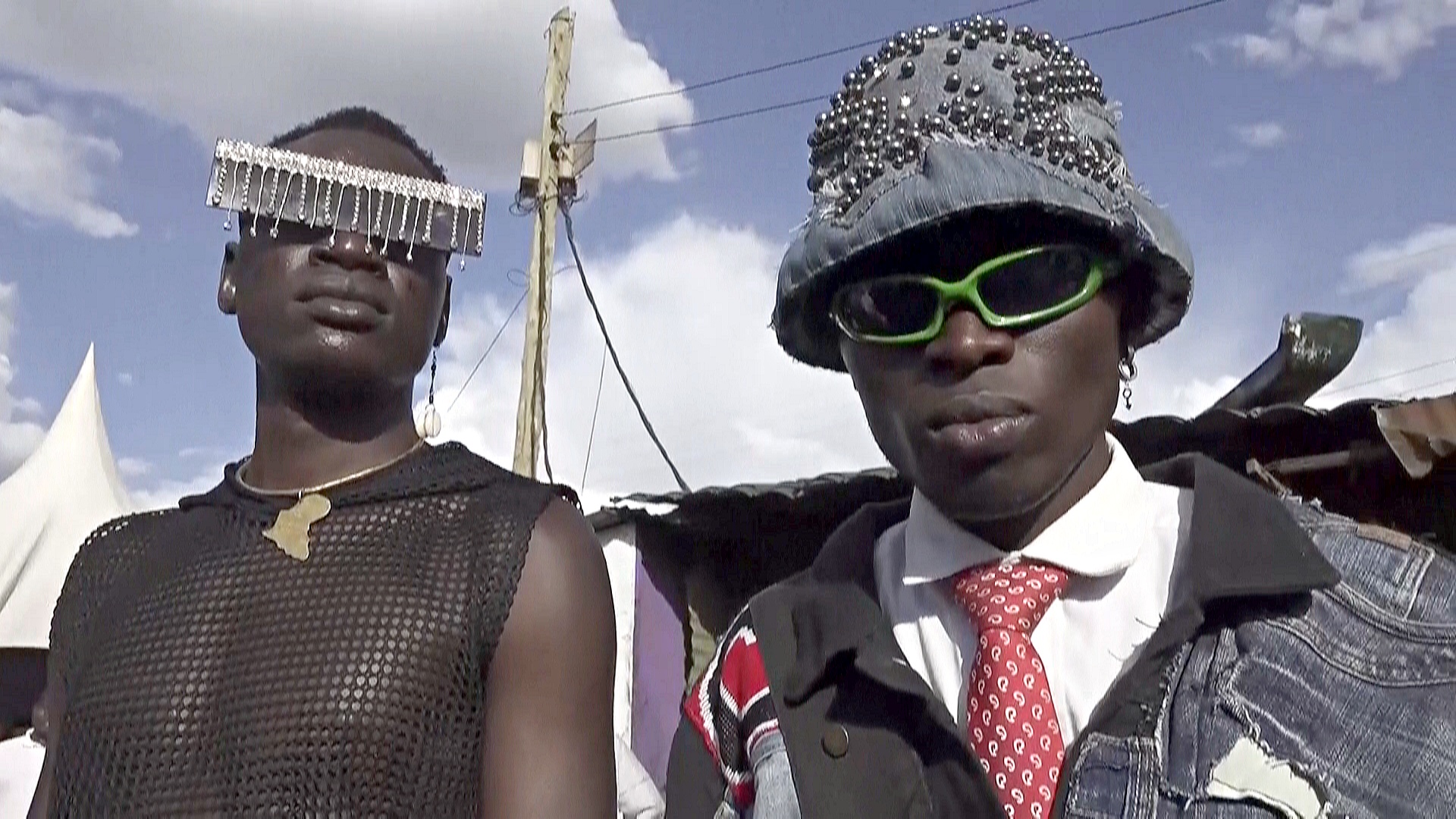 Неделя моды в трущобах: как дизайнеры Кении продвигают свою моду