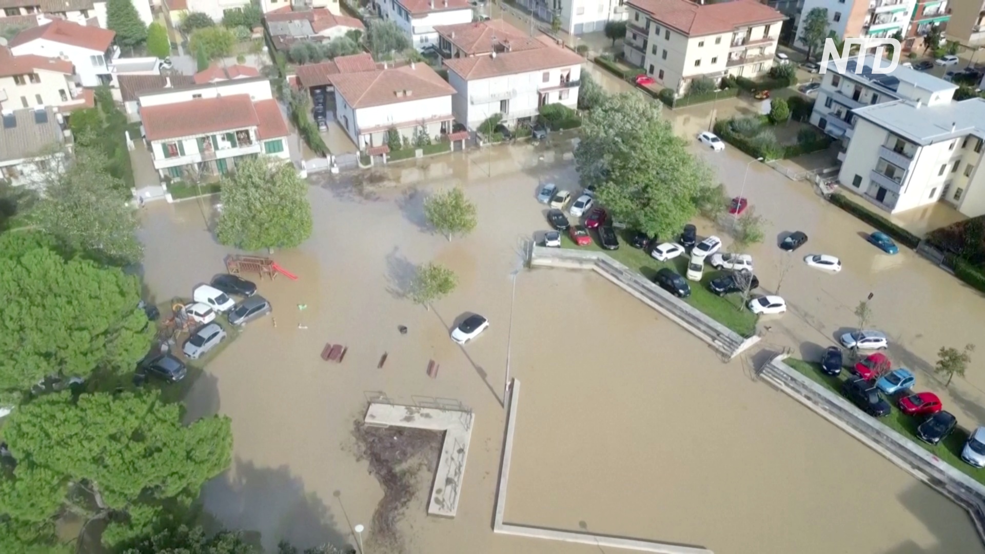Мощный шторм «Кьяран» принёс ливни и наводнения в Тоскану