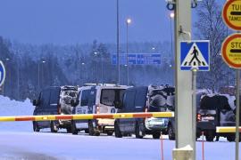 Финляндия снова закрывает границу с Россией