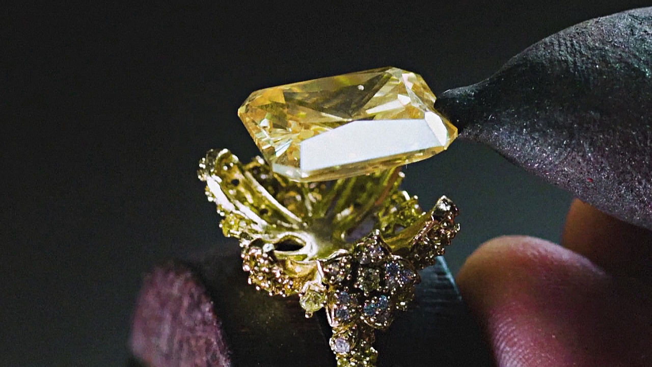 Там, где наука встречается с искусством: лабораторные алмазы становятся дешевле