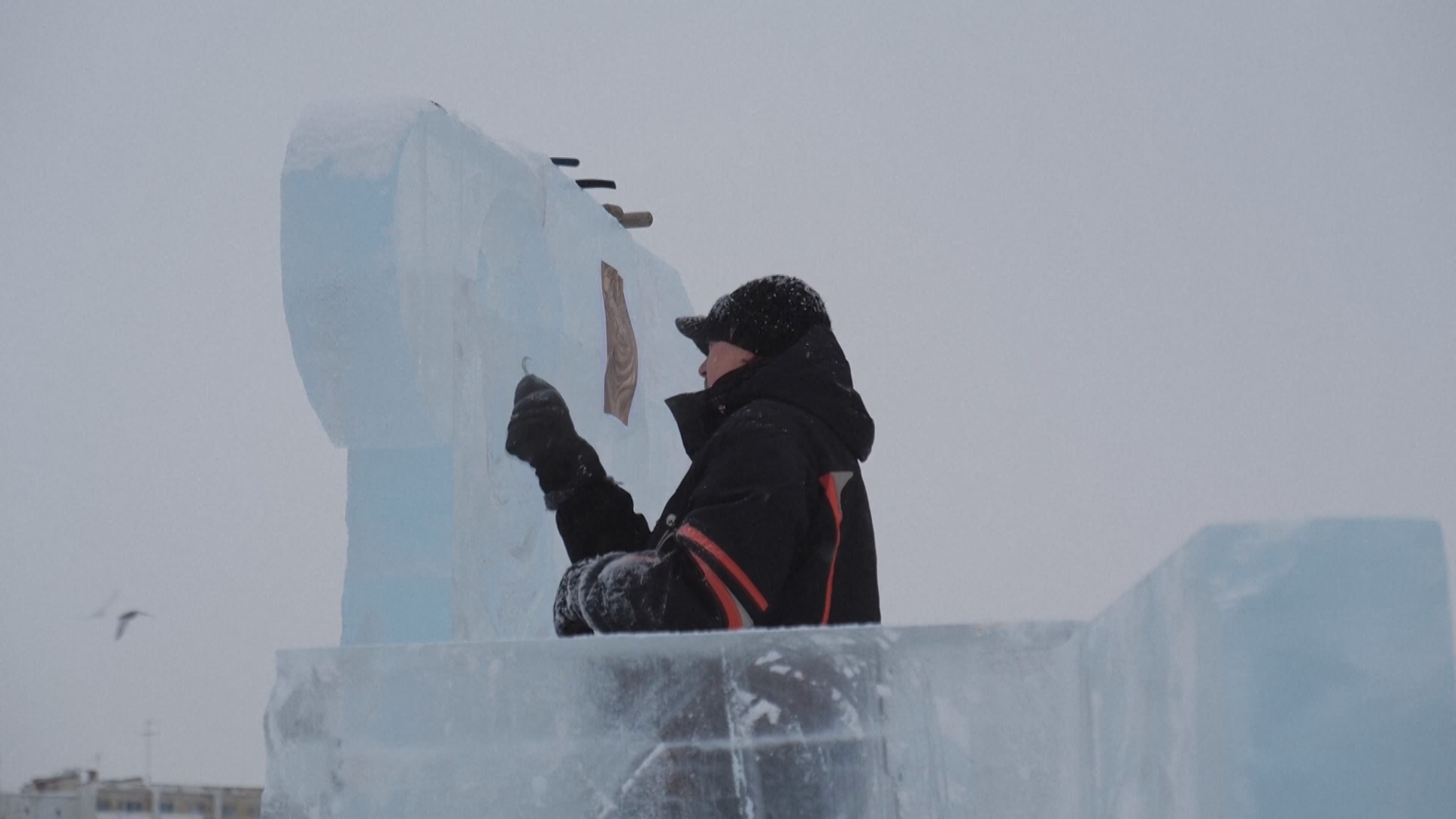 Более 20 ледовых скульптур создали на фестивале «Вифлеемская звезда» в Екатеринбурге