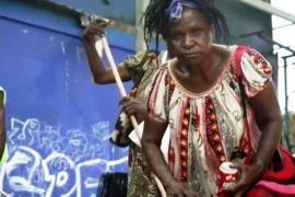 В Папуа – Новой Гвинее люди приходят в себя после массовых беспорядков и насилия