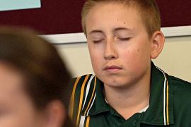 Медитацию преподают ученикам старших классов в одной из австралийских школ