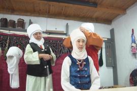 Забытый головной убор элечек в Кыргызстане внесли в список ЮНЕСКО