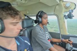 17-летняя австралийка – первая женщина-абориген, поступившая в Академии пилотов Qantas