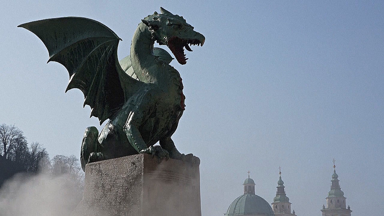 Столица Словении – «город Драконов» – отмечает китайский Новый год