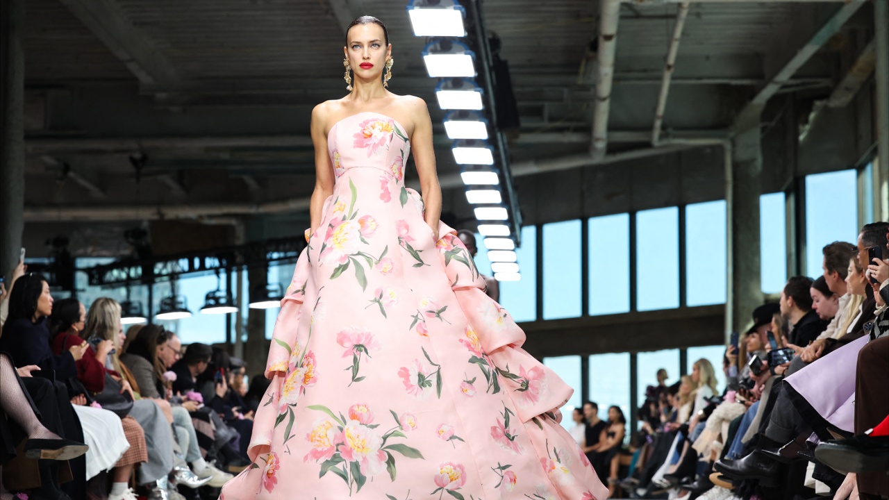 Модный дом Carolina Herrera представил красоту как силу