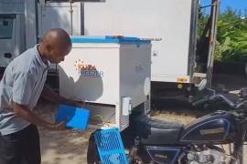 Морозильные камеры из отходов делают в кенийском городе Момбаса