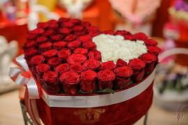 Заказать Цветы в Киеве: Магия «Чайной Розы» — Более 20 Лет Вашего Доверия