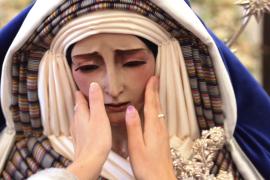 Религиозные статуи смогли «увидеть» слабовидящие в Испании