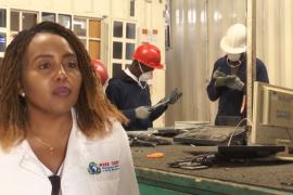 Кенийская компания спасает природу от электронных отходов