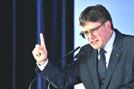 Лидер сепаратистов Карлес Пучдемон выставит свою кандидатуру на выборах главы Каталонии