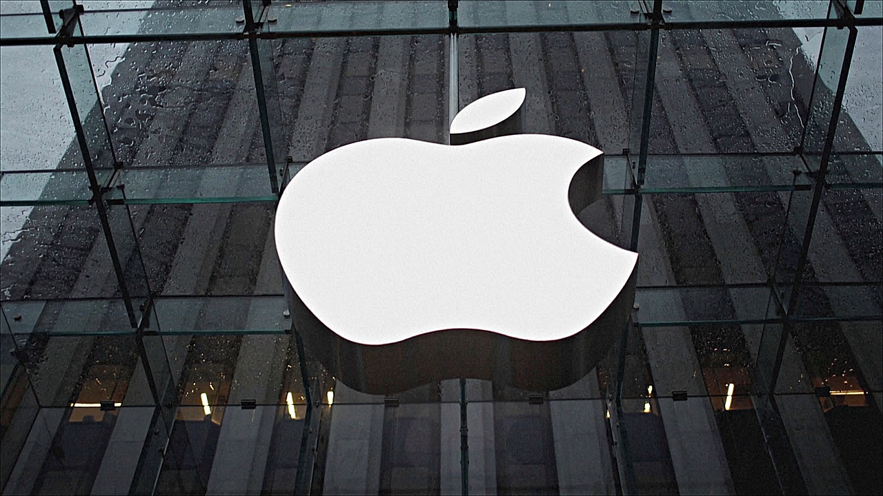 На Apple подали в суд в США, обвинив компанию в монополизации рынка