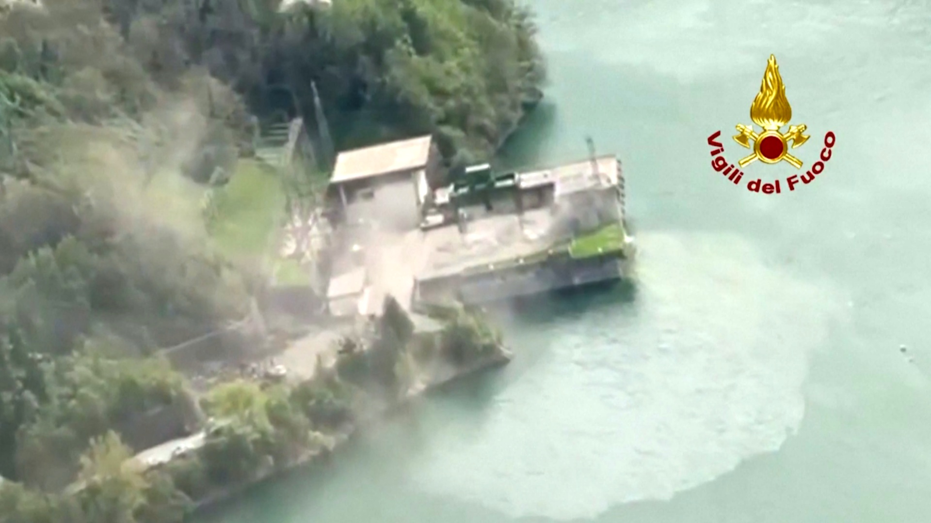 Взрыв на ГЭС в Италии: есть погибшие