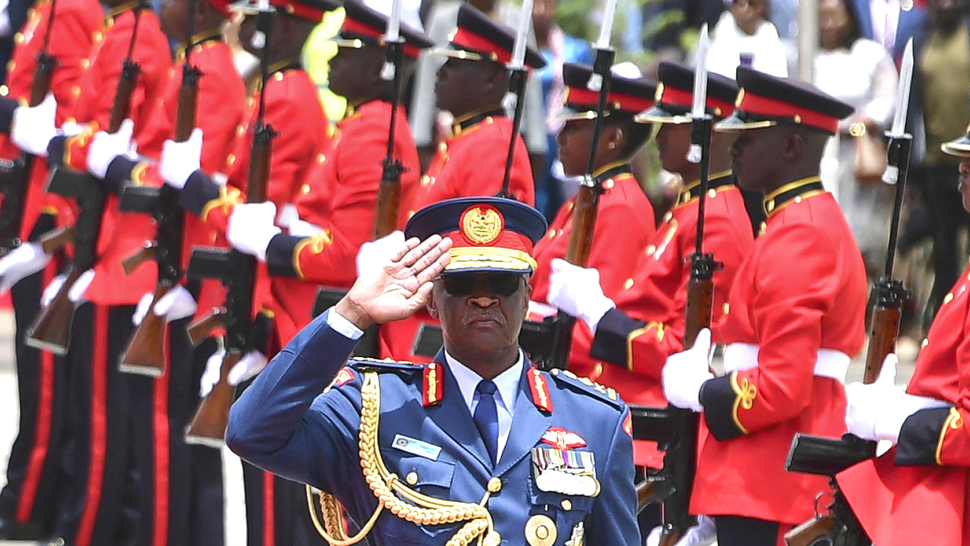 Разбился вертолёт: в Кении погиб командующий армией