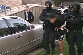 В Австралии арестовали семерых подростков после нападения с ножом на епископа