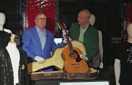 Ранее утерянную гитару Джона Леннона выставят на аукцион