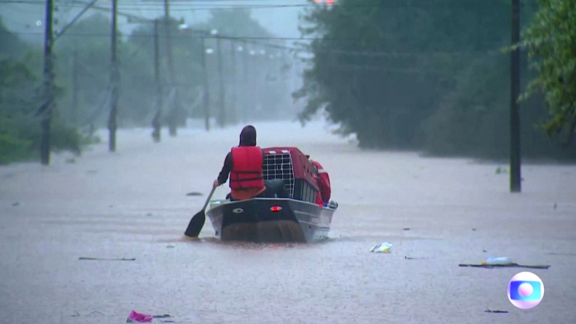 Более 100 городов на юге Бразилии страдают от наводнений