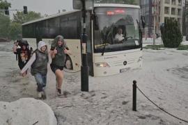 Ливни с градом затопили город на западе Польши