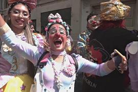 Парад клоунов прошёл по улицам столицы Перу