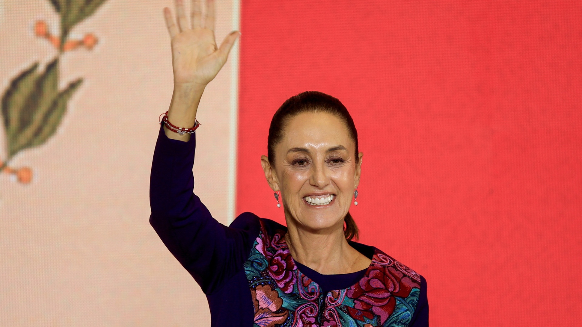 Первая женщина-президент: в Мексике объявили победителя выборов