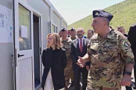 Премьер Италии посетила строящиеся центры для приёма мигрантов в Албании