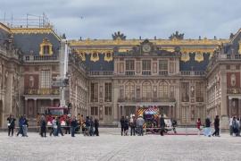 «Все запаниковали»: пожар вызвал переполох в Версале