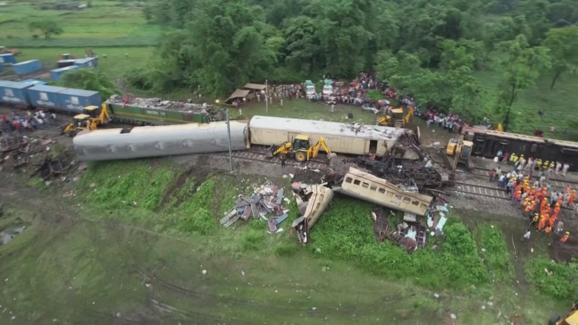 В Индии столкнулись поезда: 15 погибших