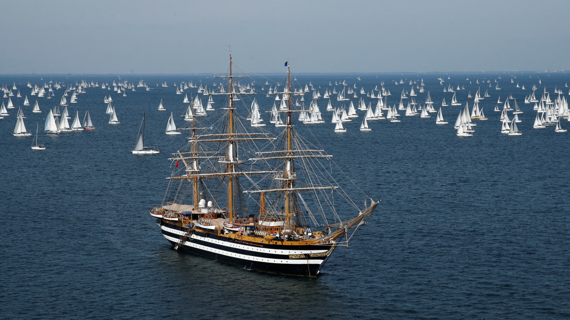 Экипаж парусника «Америго Веспуччи» познакомит американцев с итальянской культурой