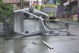 В Колумбии кабинка канатной дороги упала на землю