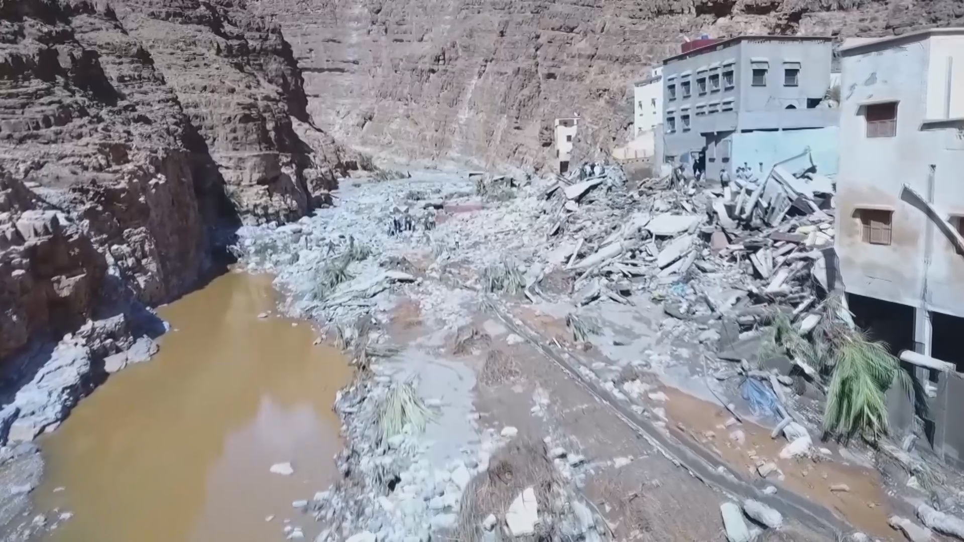 Число жертв наводнений в Марокко возросло до 18