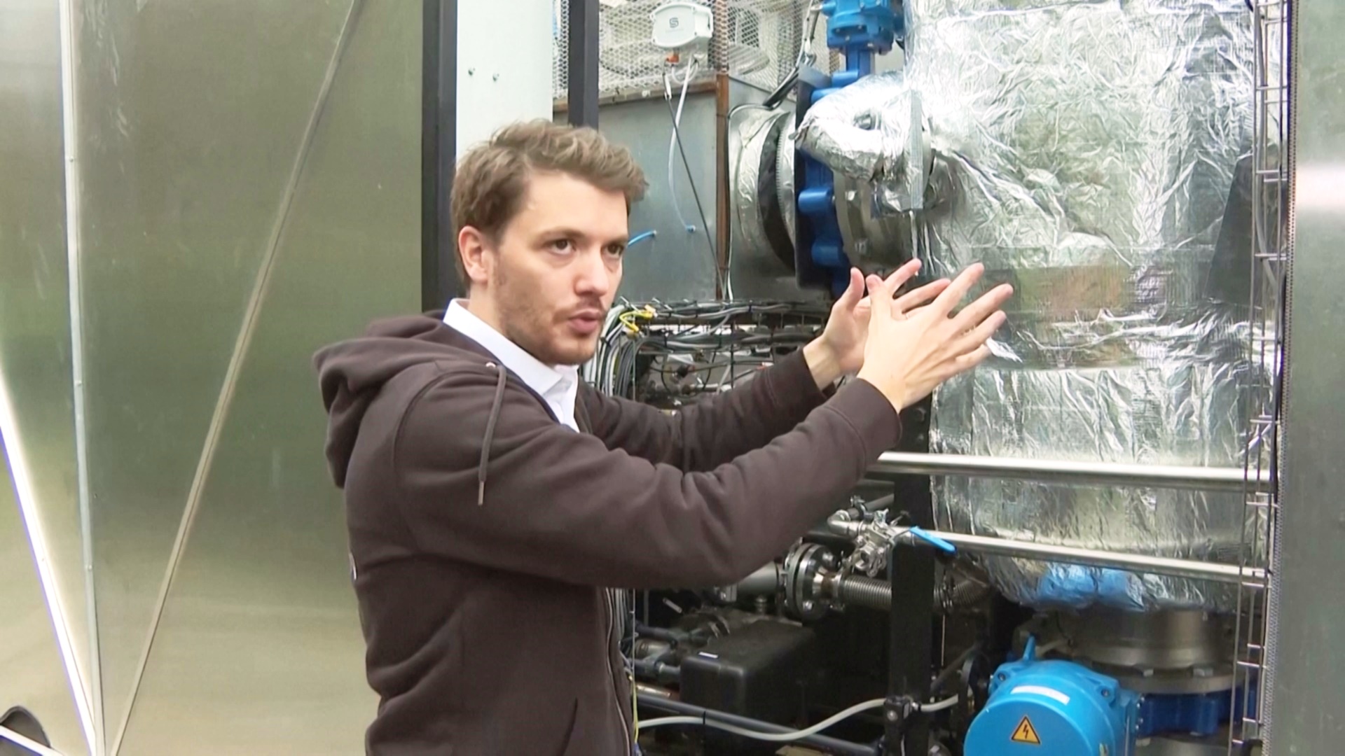 Немецкий стартап создал аппарат по улавливанию CO2, который заменяет 500 деревьев Немецкий стартап создал аппарат по улавливанию CO2, который заменяет 500 деревьев