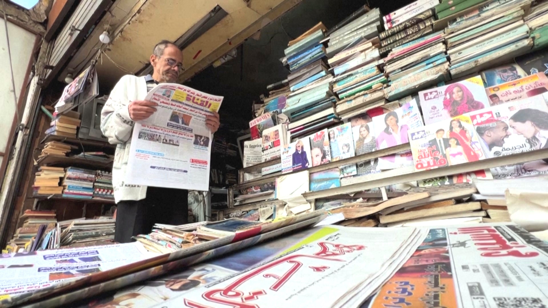Египтян уже 30 лет держит газетный киоск и не намерен его закрывать