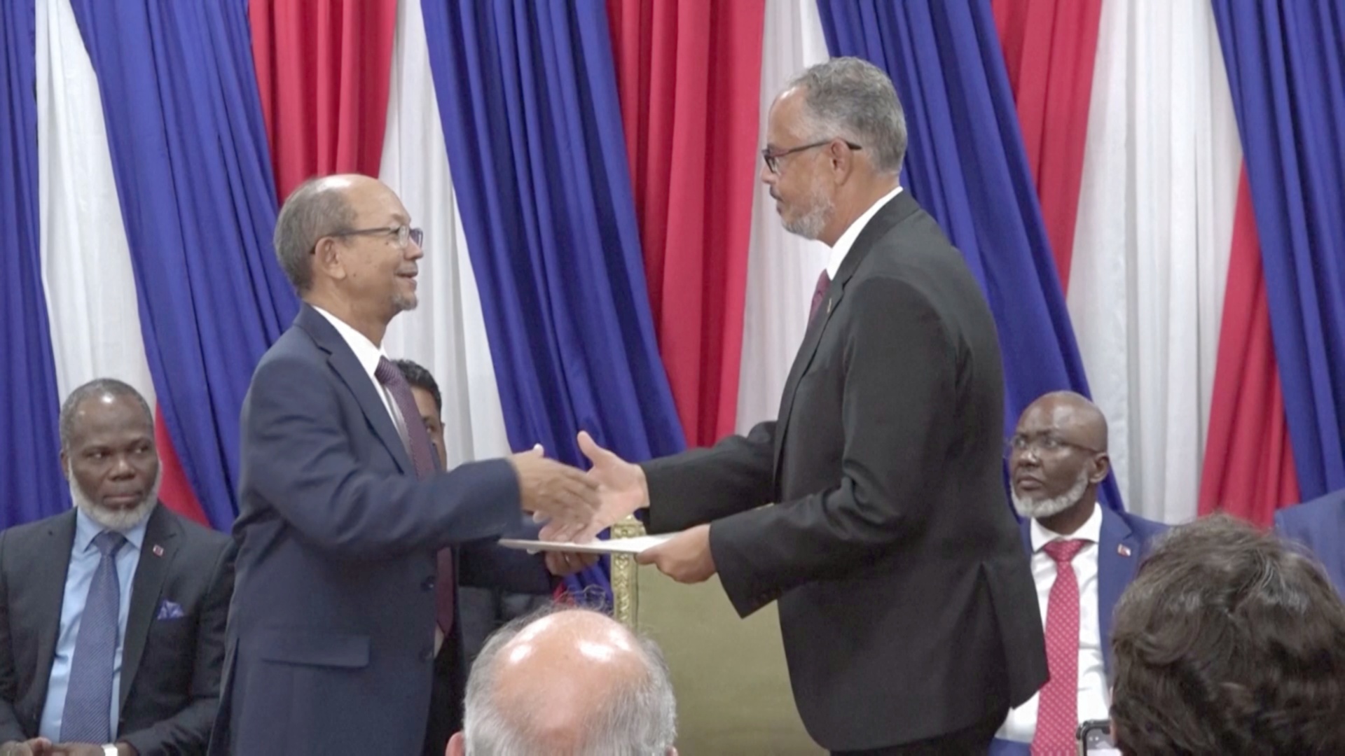 Новый премьер-министр возглавил Гаити