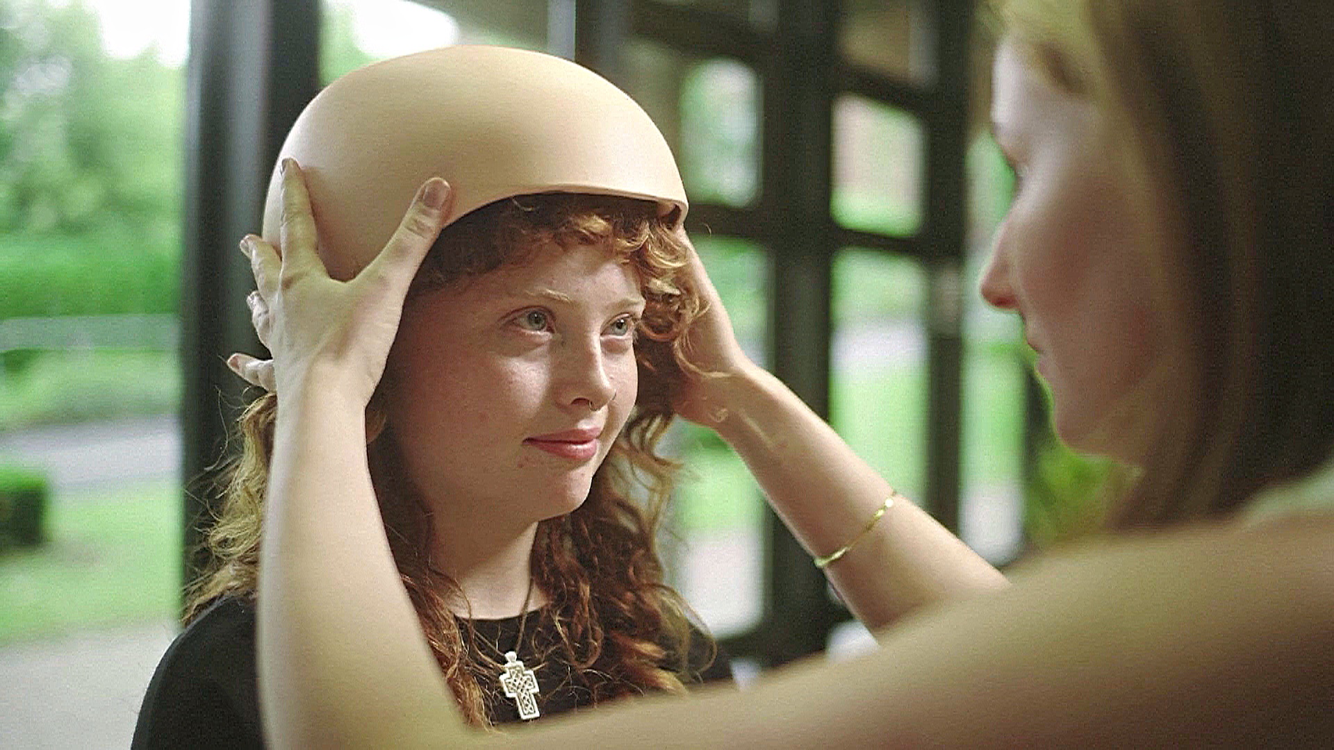 Ирландка придумала портативное устройство для охлаждения головы во время химиотерапии Ирландка придумала портативное устройство для охлаждения головы во время химиотерапии