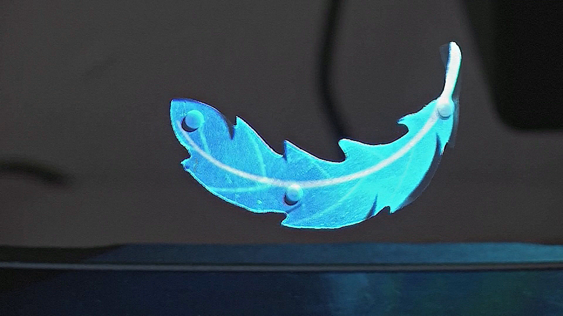 Британские учёные «обуздали» ультразвук и заставляют объекты летать в нужном направлении Британские учёные «обуздали» ультразвук и заставляют объекты летать в нужном направлении