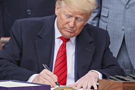 Дональд Трамп обещает пошлины в 25% на все товары из Мексики и Канады